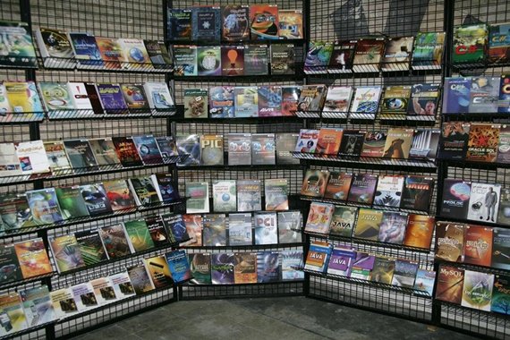 معرض الكتاب الدولى بمدينة القاهرة