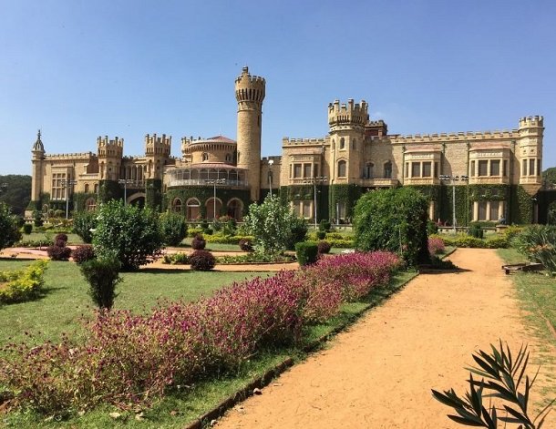 السفر الى الهند