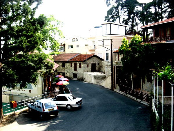 بلاتريس القبرصية